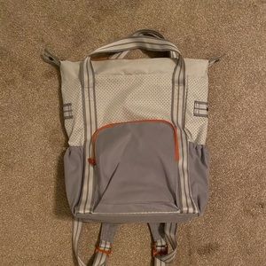 Day Away Backpack - Whisper Grey Colorblock